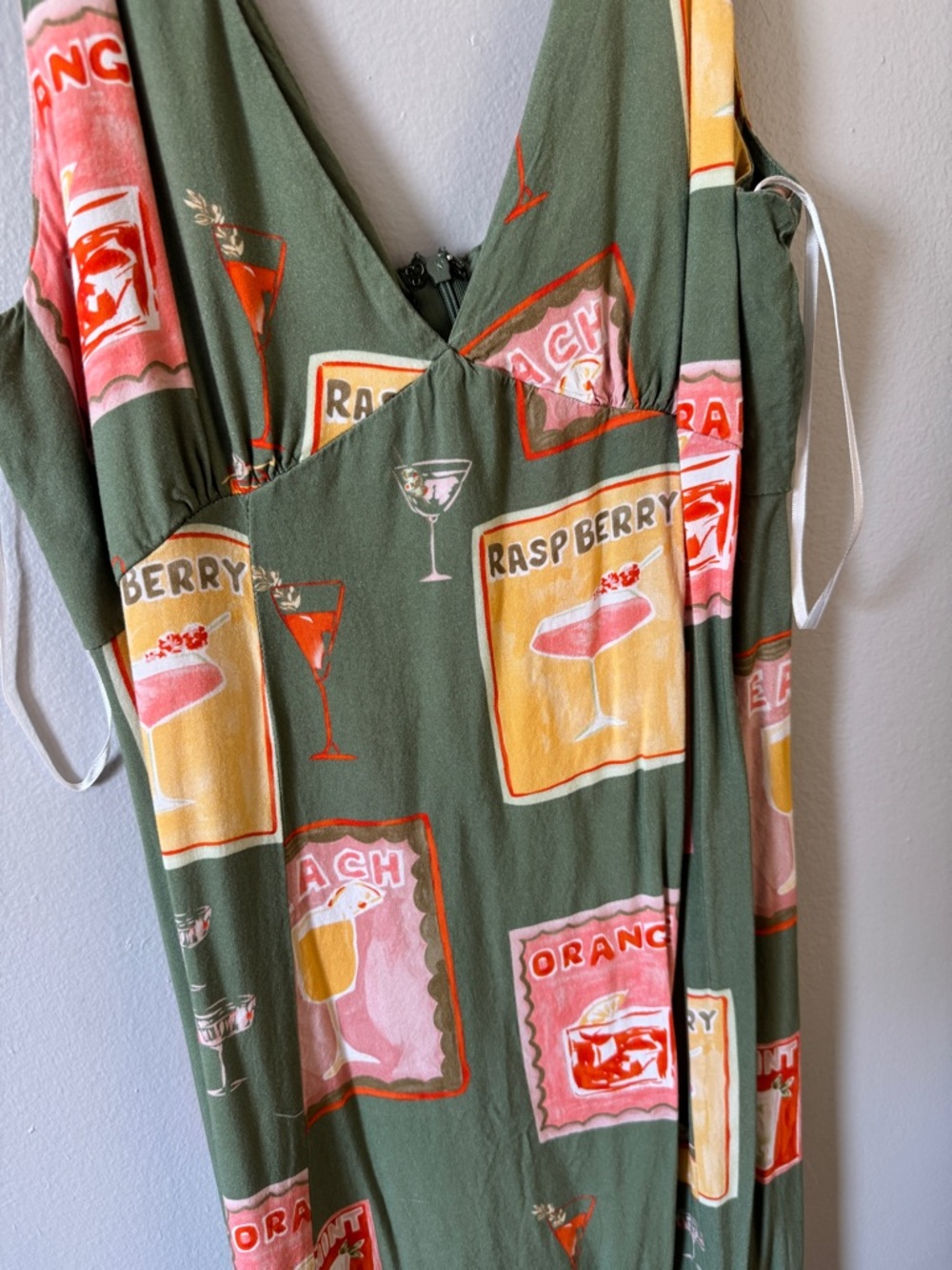 Green Printed Sleeveless V-Neck A-Line Dress - Picture 2 of 3